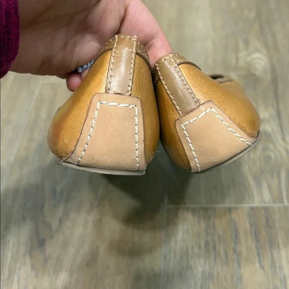 Tory Burch Royal Tan Pebbled Leather Peeptoe Ballet Flats Selma Gold NEW 9.5 - Picture 2 of 8
